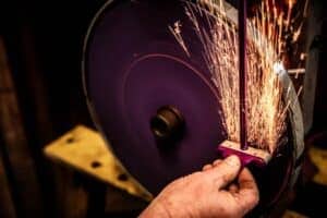 Expert Shearing Peel Stick Grind Emery Paper